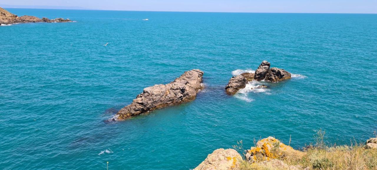 Apartman Horizont II - Side Sea View Sosopol Exterior foto